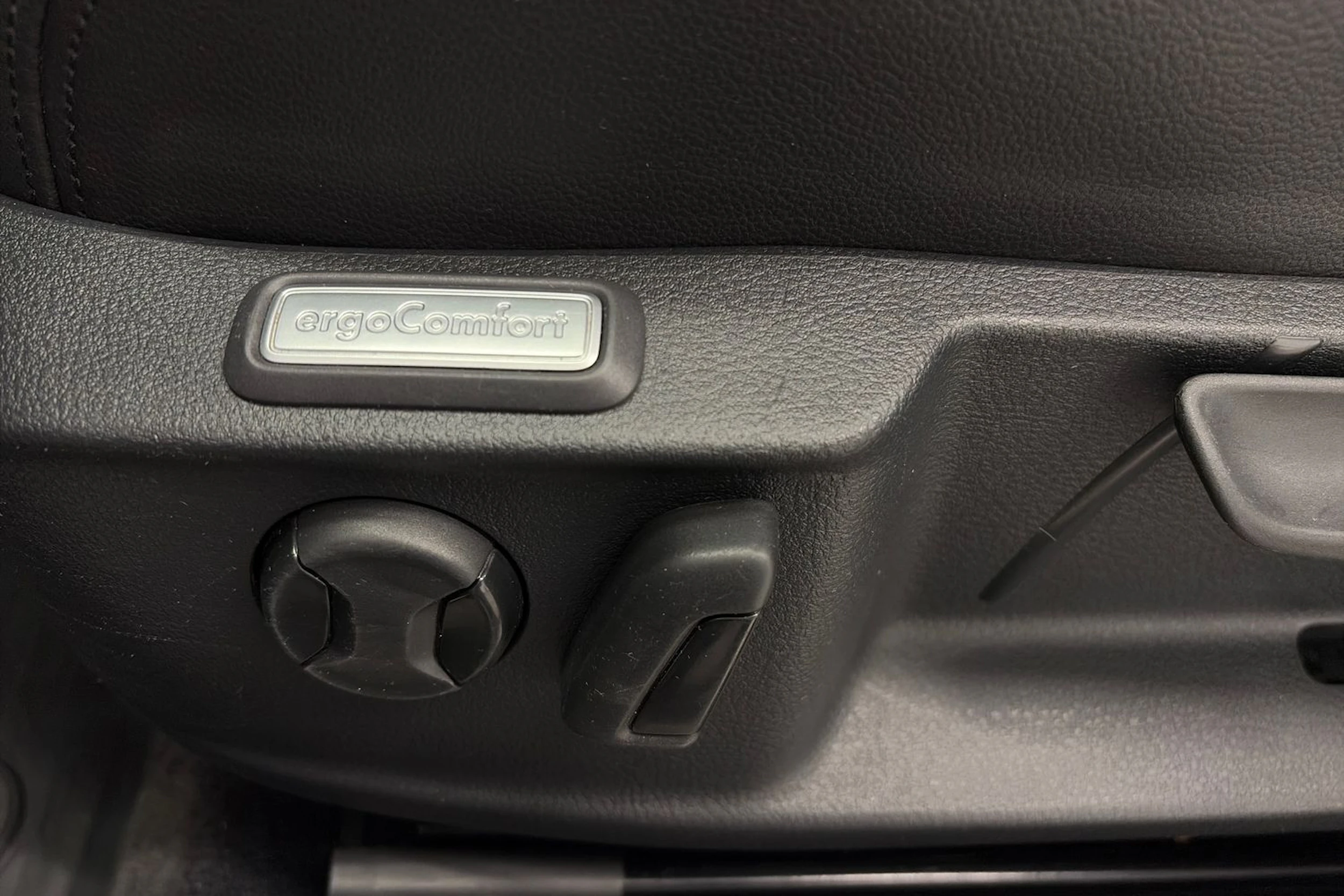 Harmaa Volkswagen PASSAT 2017 kuva 15.