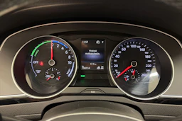 Harmaa Volkswagen PASSAT 2017 kuva 16.