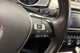 Harmaa Volkswagen PASSAT 2017 kuva 18.