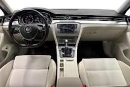 hopea Volkswagen Passat 2017 kuva 9.