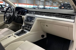 hopea Volkswagen Passat 2017 kuva 12.