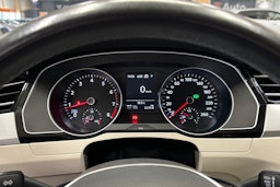 hopea Volkswagen Passat 2017 kuva 25.