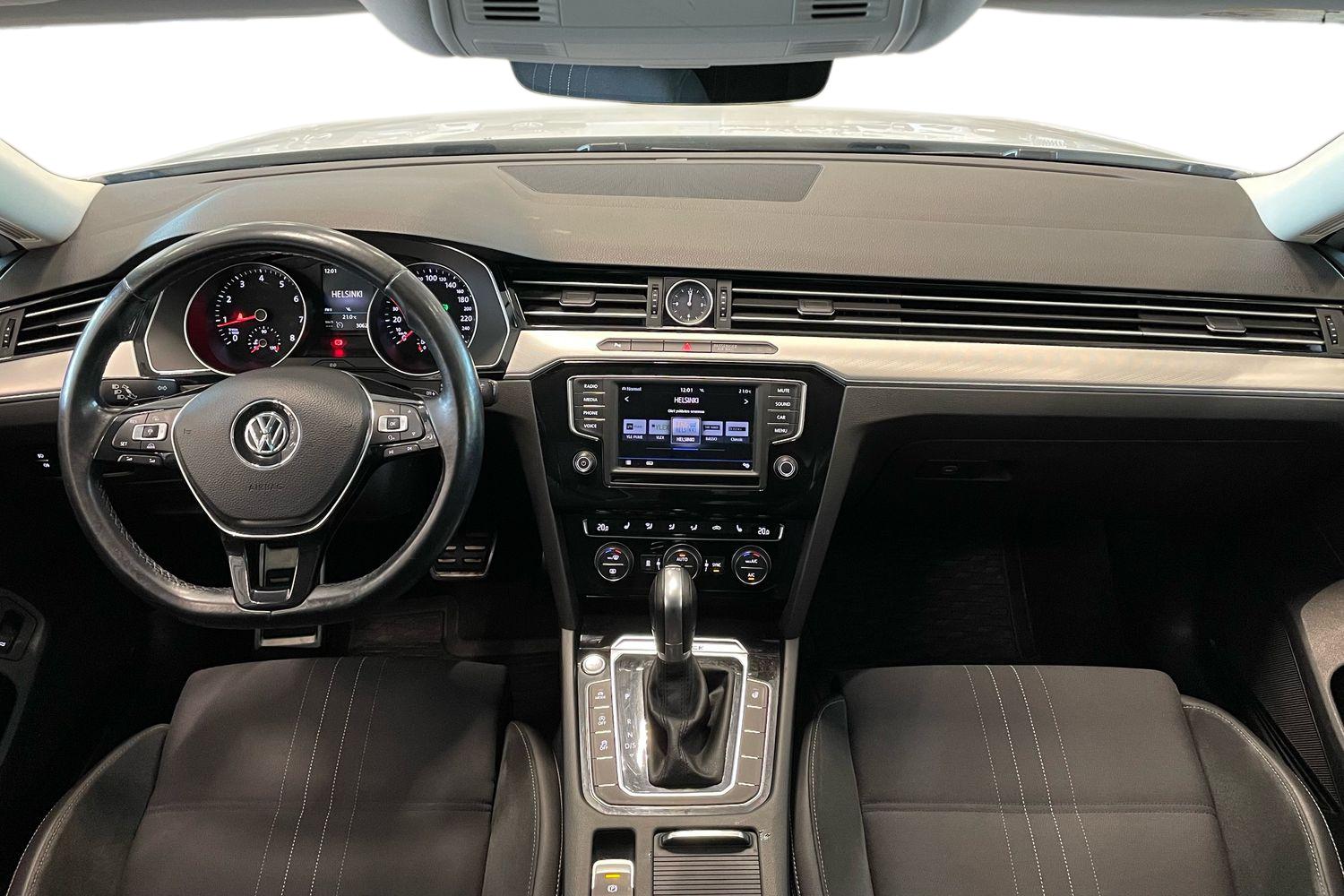 Volkswagen Passat 2017, kuva 7/31
