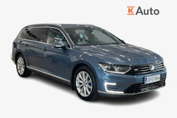 met. sininen Volkswagen Passat 2017 kuva 1.