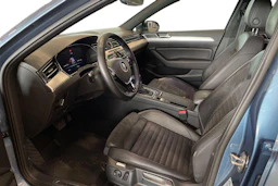 met. sininen Volkswagen Passat 2017 kuva 6.