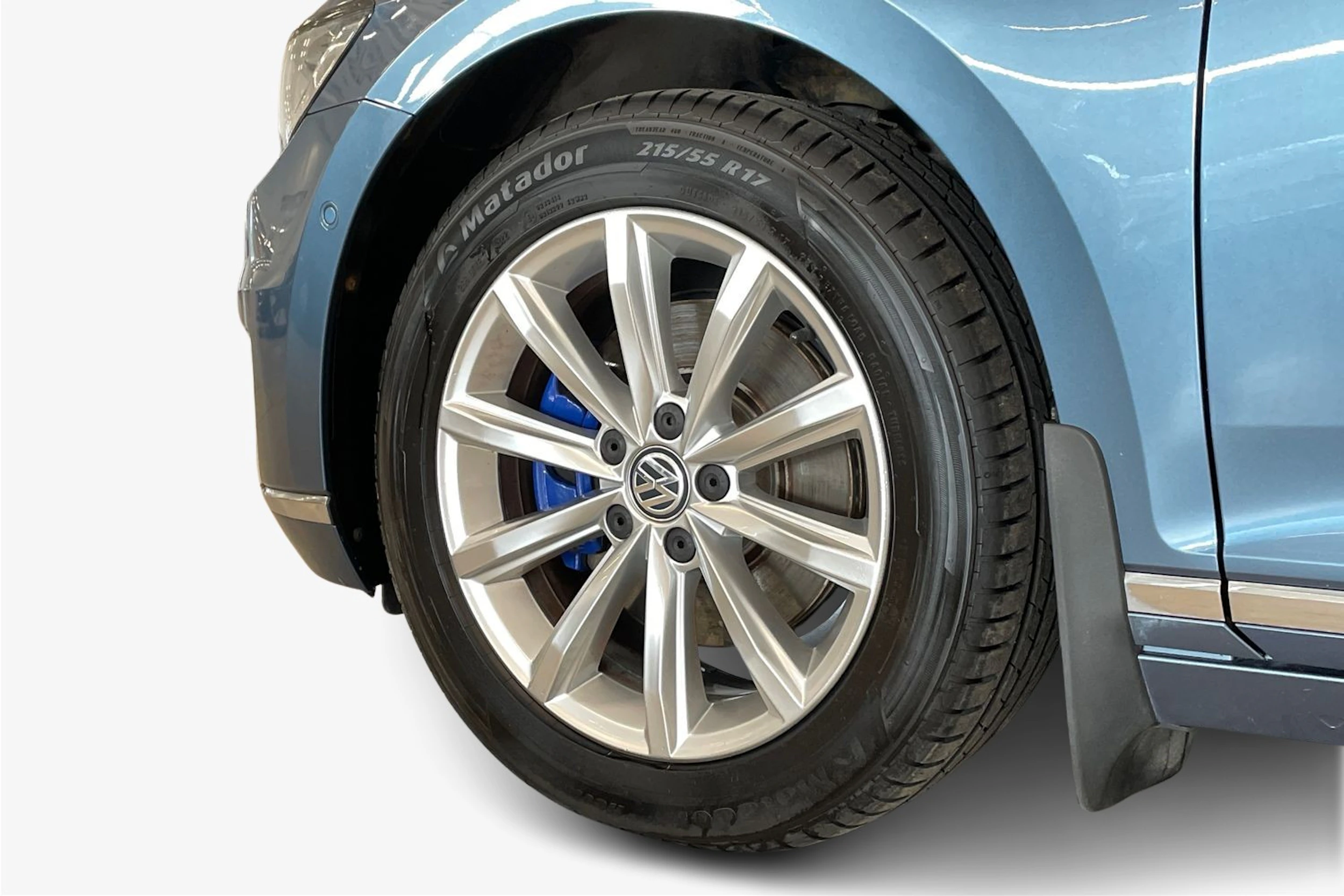 met. sininen Volkswagen Passat 2017 kuva 9.