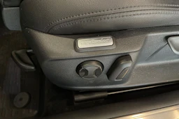 met. sininen Volkswagen Passat 2017 kuva 12.