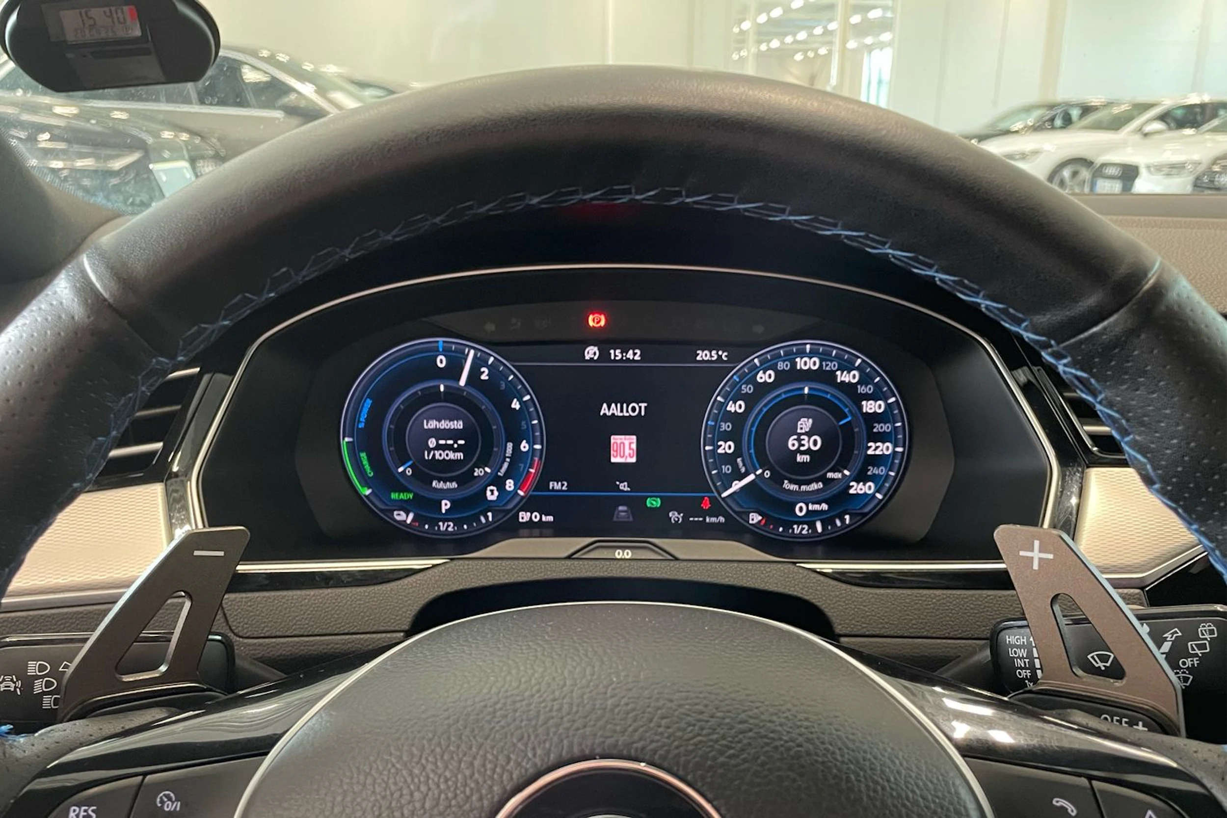 met. sininen Volkswagen Passat 2017 kuva 14.