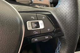met. sininen Volkswagen Passat 2017 kuva 15.