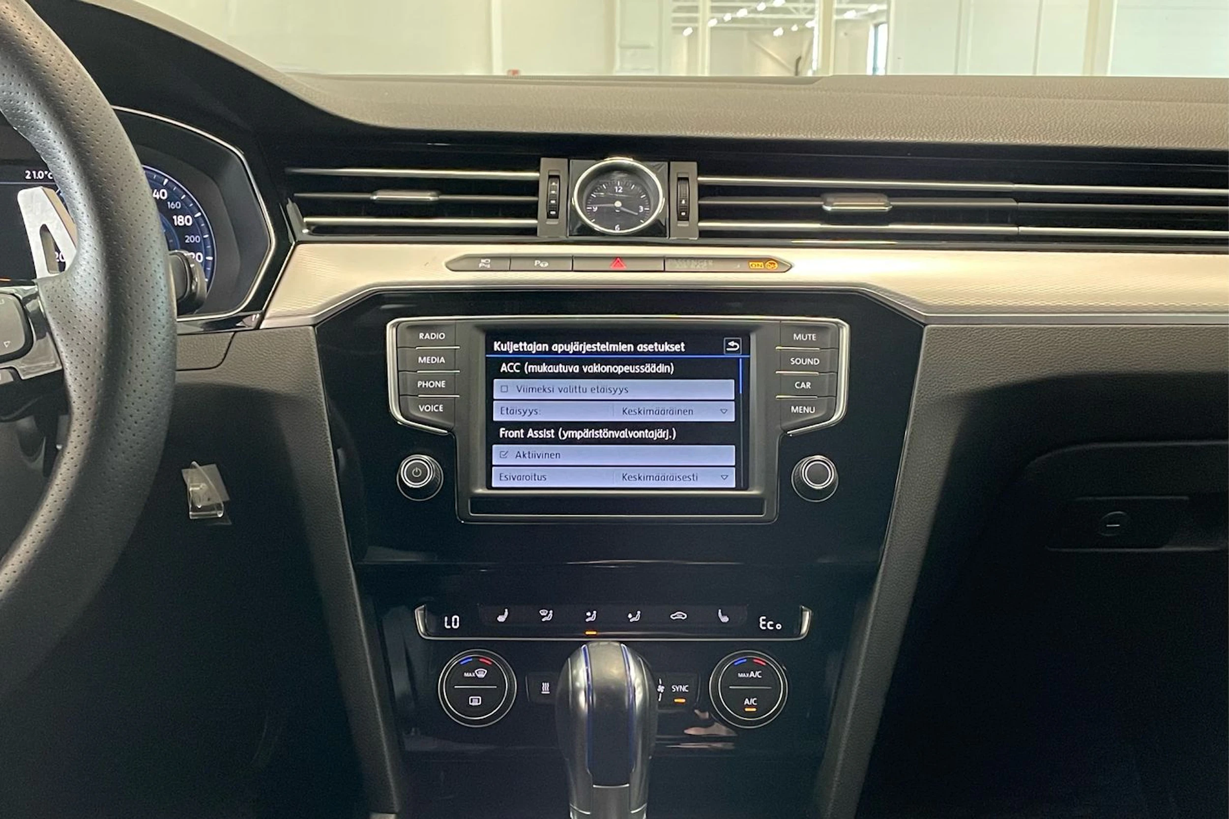 met. sininen Volkswagen Passat 2017 kuva 21.