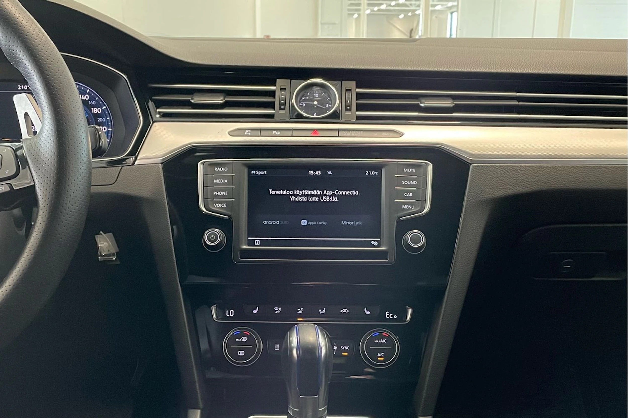 met. sininen Volkswagen Passat 2017 kuva 24.