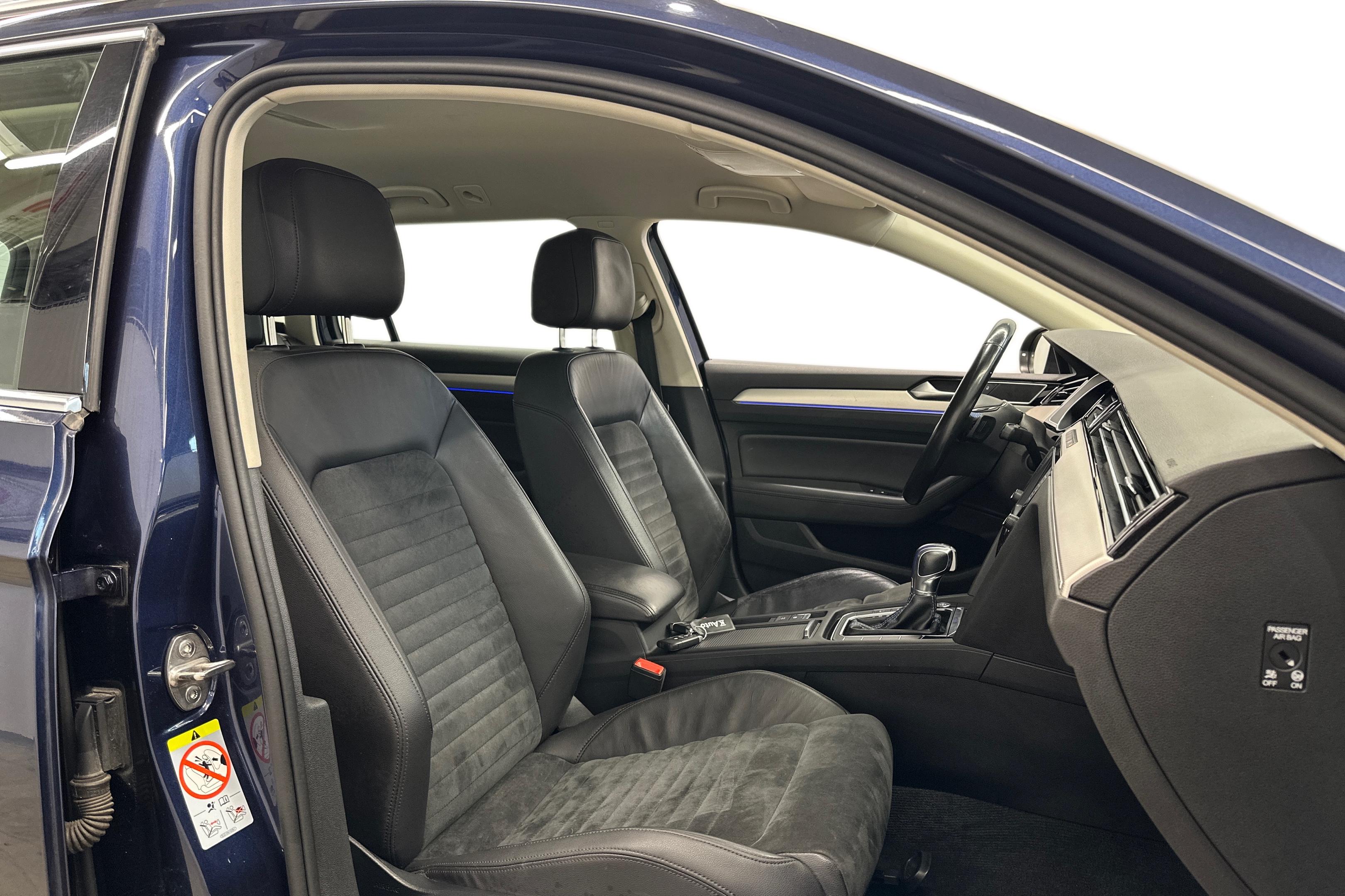 Volkswagen Passat 2017, kuva 7/31
