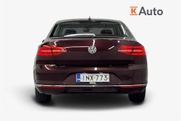 punainen Volkswagen Passat 2017 kuva 3.