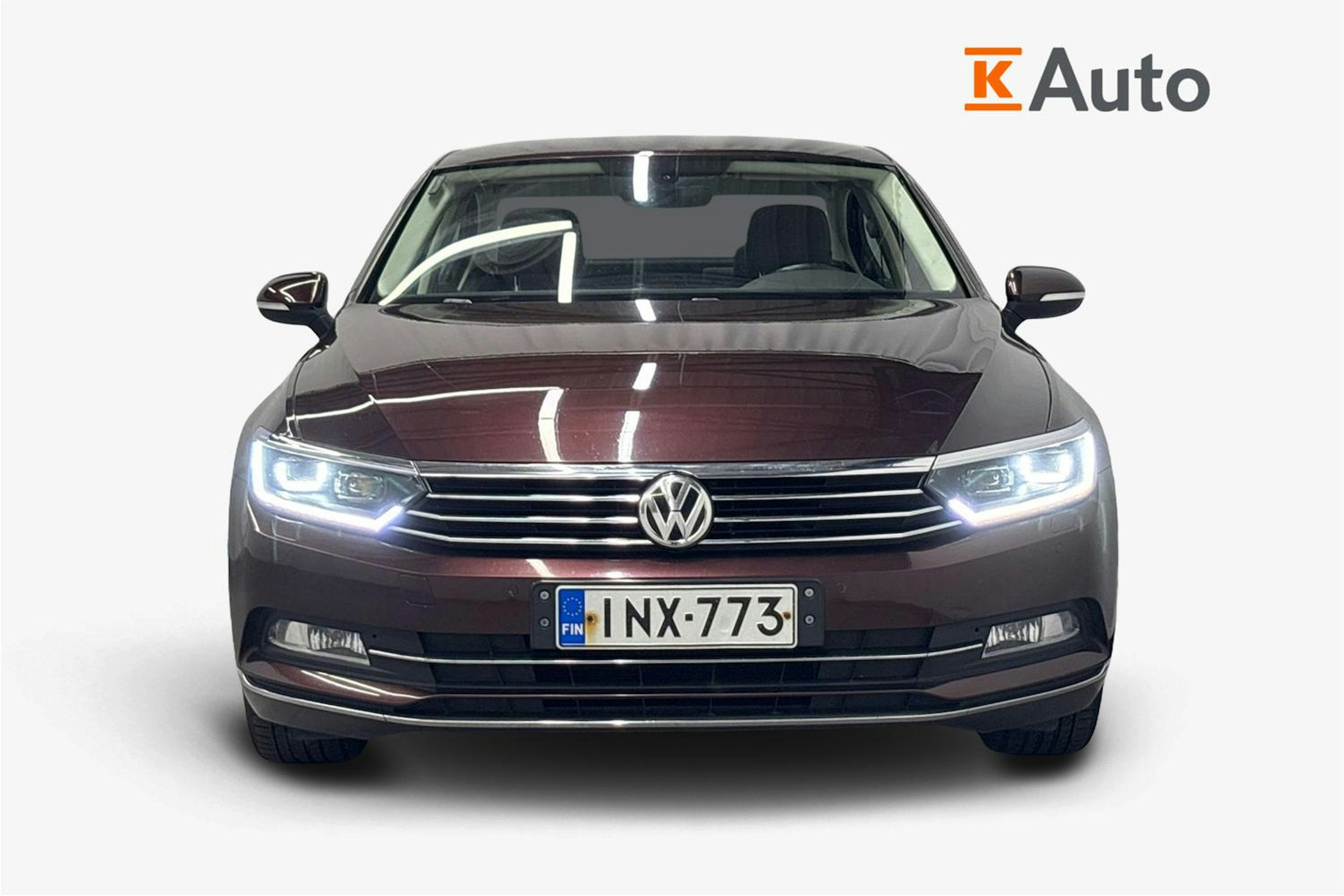 punainen Volkswagen Passat 2017 kuva 4.