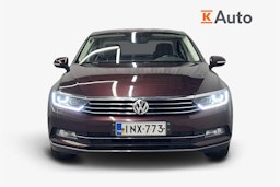 punainen Volkswagen Passat 2017 kuva 4.