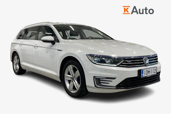Volkswagen Passat Variant GTE Plug-In Hybrid 160 kW (218 hv) DSG-automaatti
