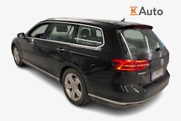 musta Volkswagen Passat 2017 kuva 2.