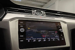 musta Volkswagen Passat 2018 kuva 16.