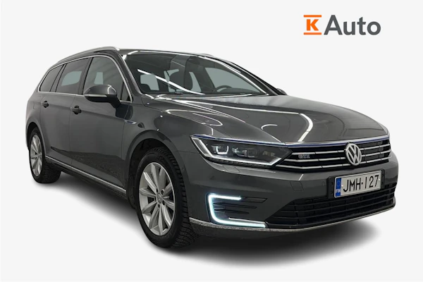 Volkswagen Passat Variant GTE Plug-In Hybrid 160 kW DSG