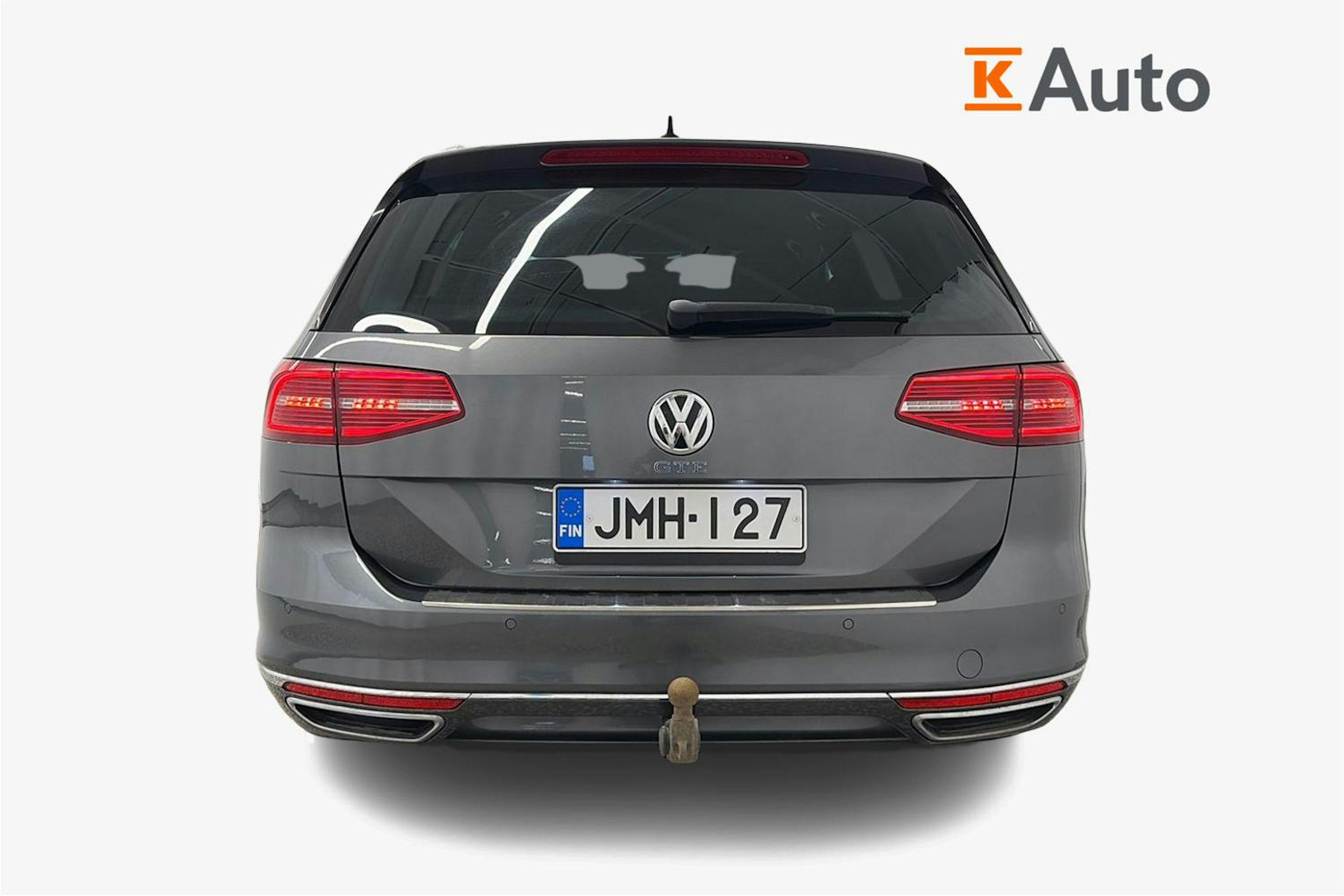 harmaa Volkswagen Passat 2017 kuva 3.