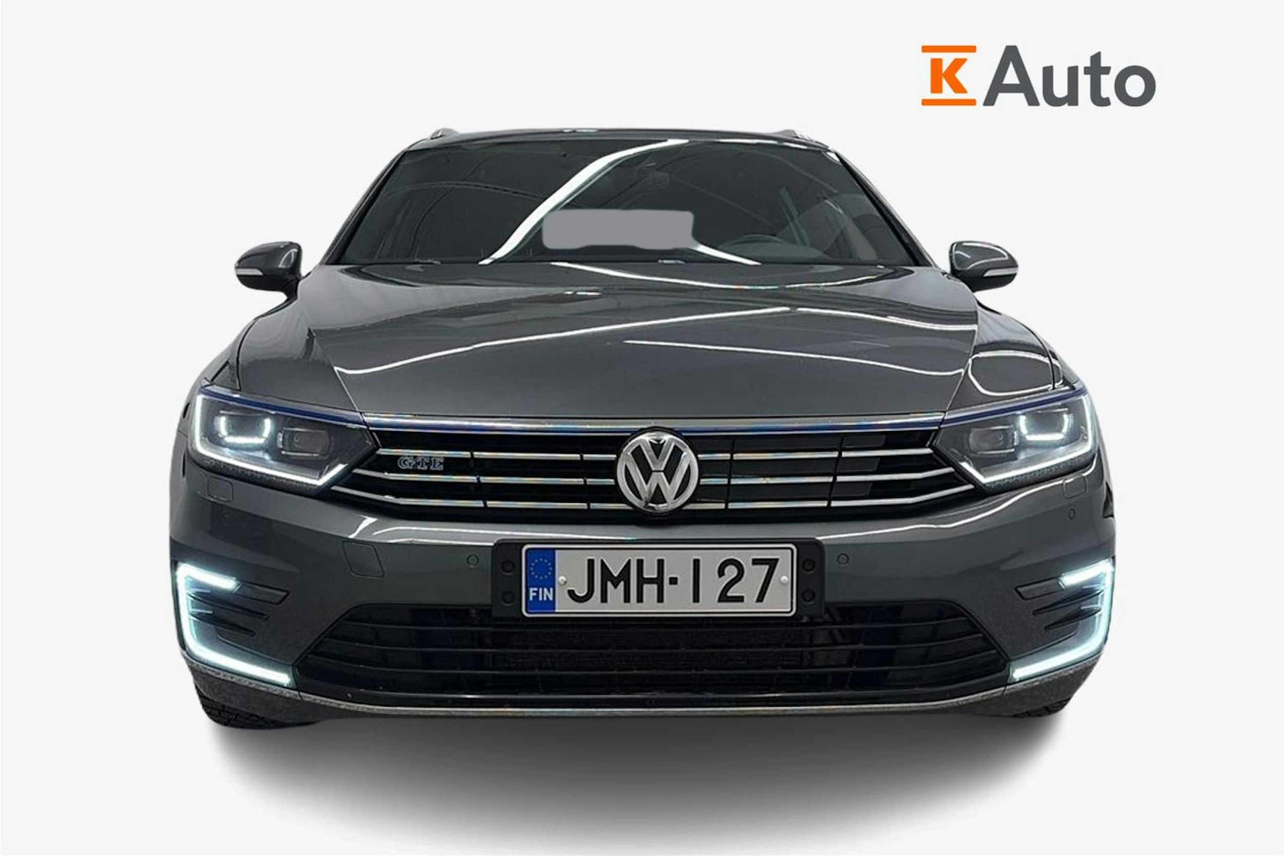 harmaa Volkswagen Passat 2017 kuva 5.