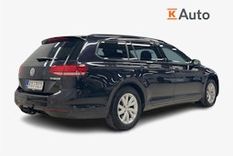 Musta Volkswagen PASSAT 2017 kuva 2.