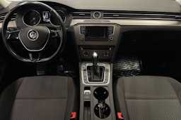 Musta Volkswagen PASSAT 2017 kuva 7.