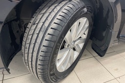 Musta Volkswagen PASSAT 2017 kuva 10.