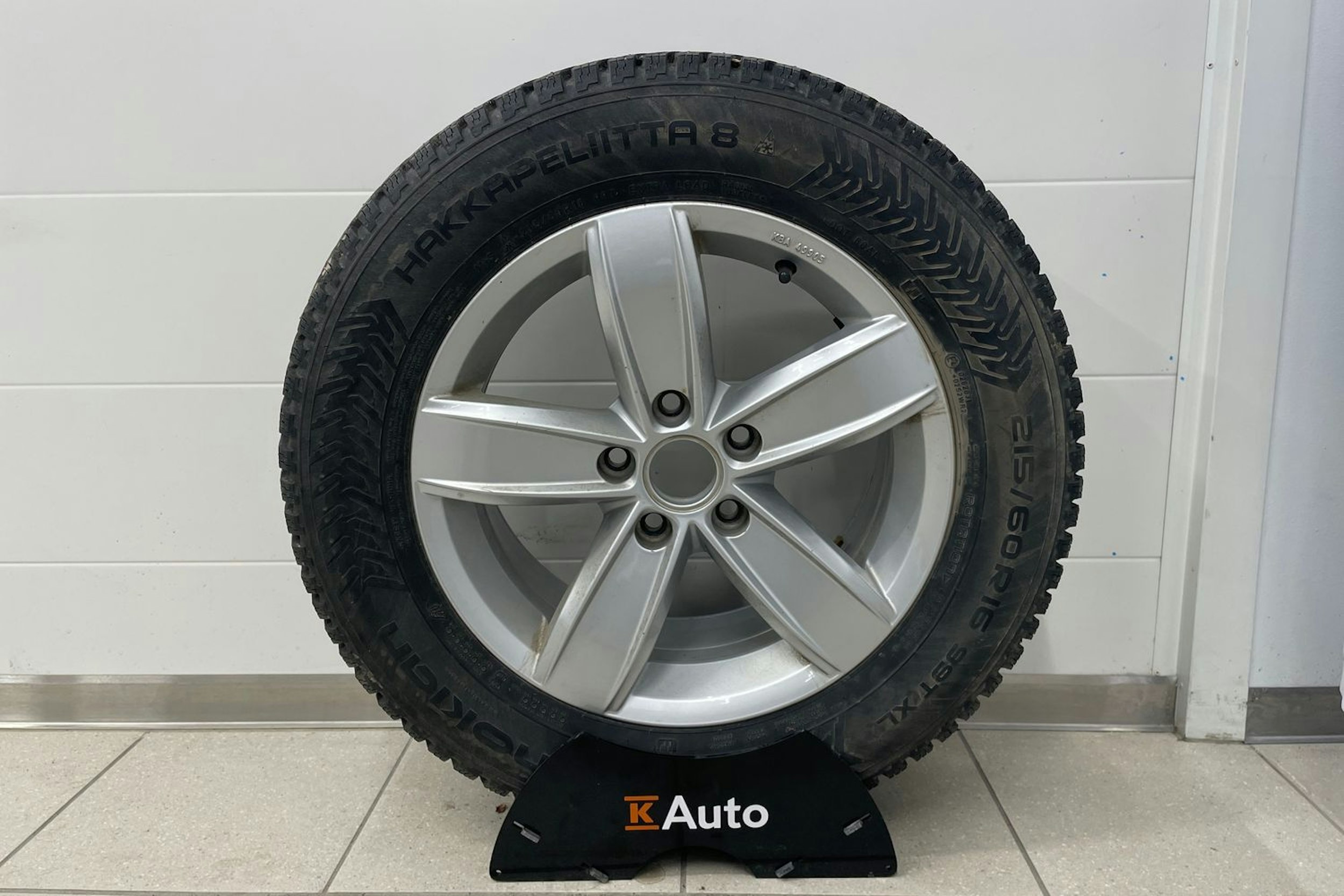 Musta Volkswagen PASSAT 2017 kuva 17.