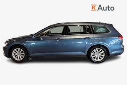 sininen Volkswagen Passat 2017 kuva 6.