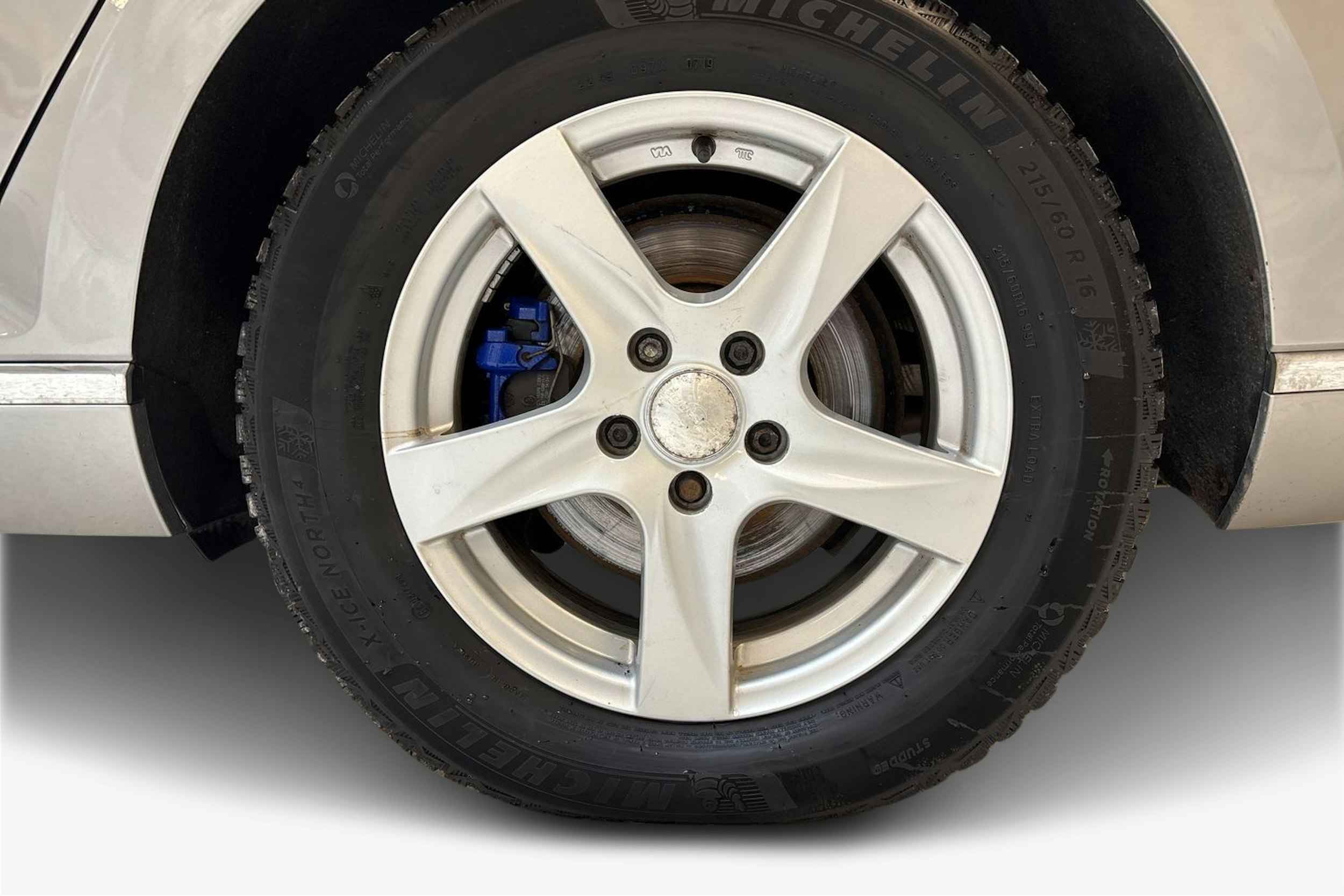 hopea Volkswagen Passat 2017 kuva 11.