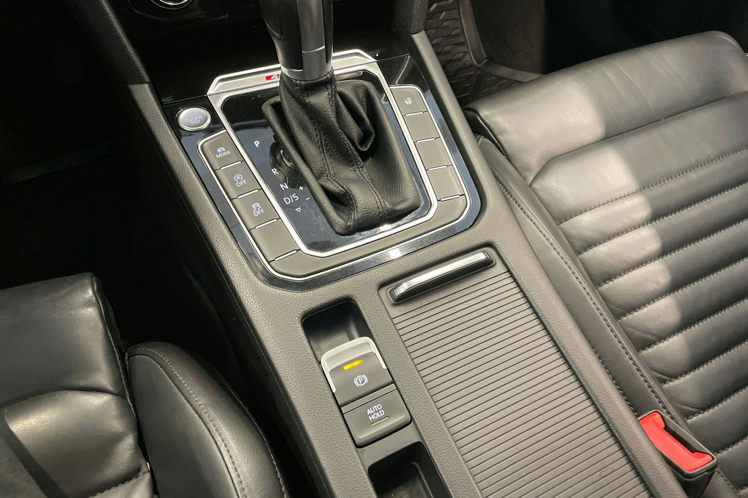 Sininen Volkswagen PASSAT 2017 kuva 17.