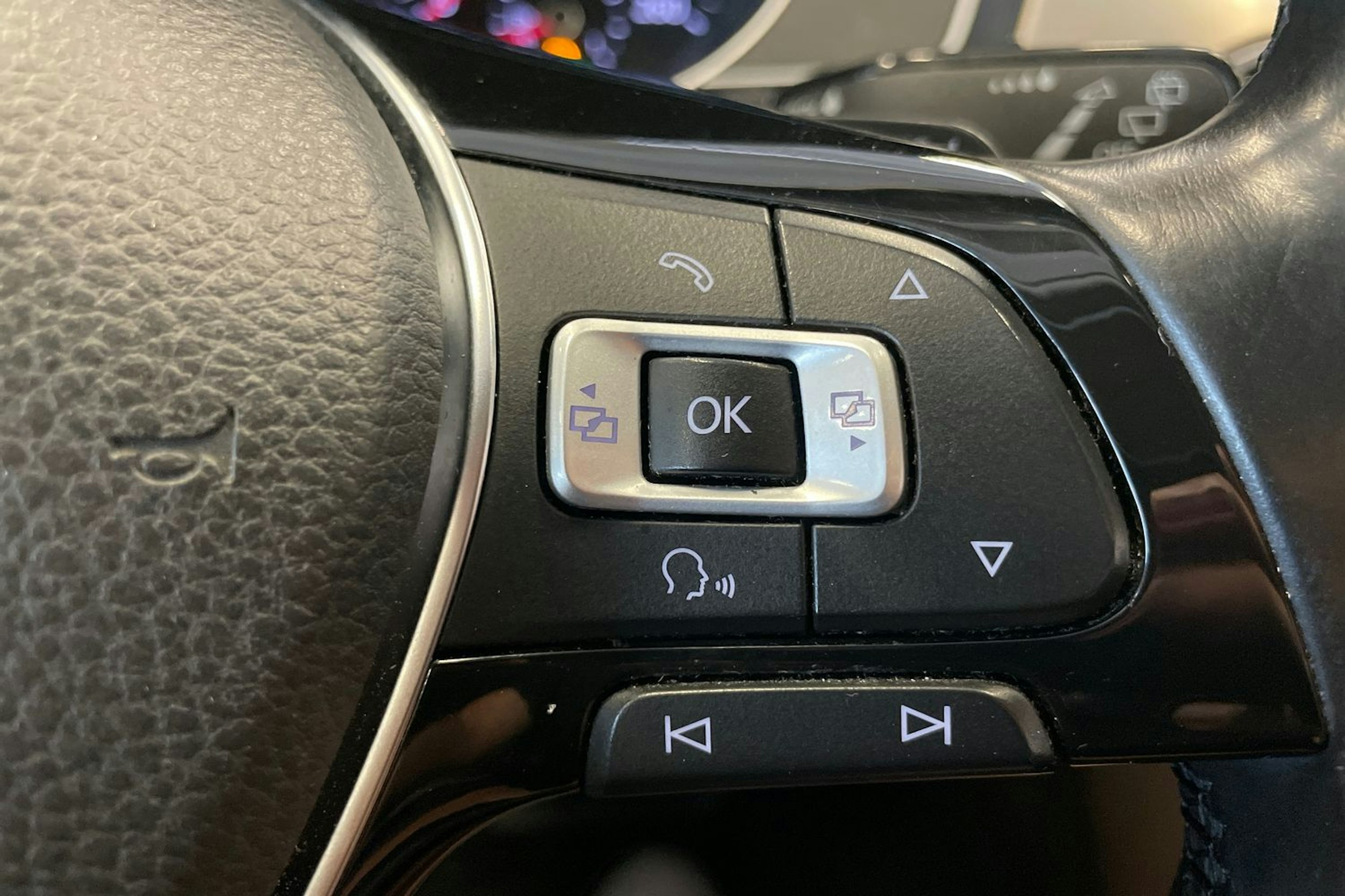 Sininen Volkswagen PASSAT 2017 kuva 23.