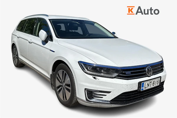 Volkswagen Passat Variant GTE Plug-In Hybrid 160 kW (218 hv) DSG-automaatti