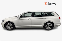 valkoinen Volkswagen Passat 2017 kuva 5.