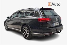 harmaa Volkswagen Passat 2017 kuva 2.