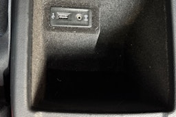 harmaa Volkswagen Passat 2017 kuva 27.