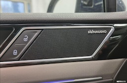 sininen Volkswagen Passat 2017 kuva 14.