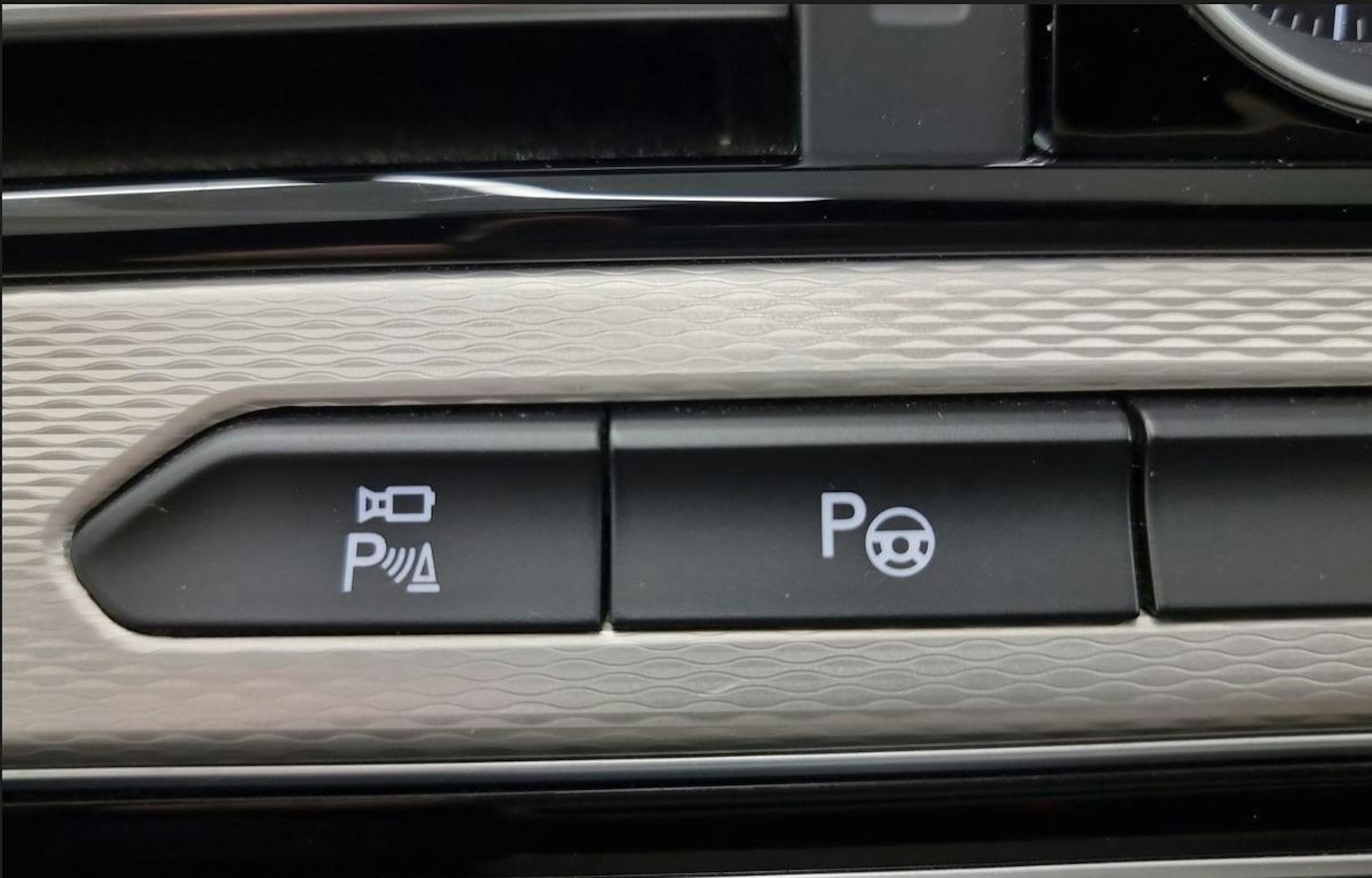 sininen Volkswagen Passat 2017 kuva 17.