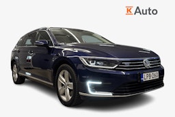 Sininen Volkswagen PASSAT 2017 kuva 1.