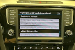 met. harmaa Volkswagen Passat 2017 kuva 19.
