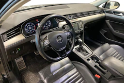 Musta Volkswagen PASSAT 2017 kuva 3.