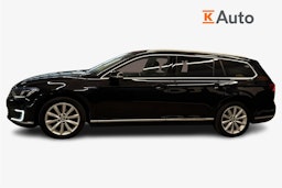 musta Volkswagen Passat 2017 kuva 6.