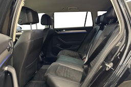 musta Volkswagen Passat 2017 kuva 10.