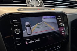musta Volkswagen Passat 2017 kuva 15.
