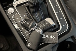 musta Volkswagen Passat 2017 kuva 19.