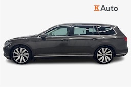ruskea (beige) Volkswagen Passat 2017 kuva 6.