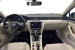 Musta Volkswagen PASSAT 2018 kuva 9.