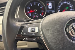 Musta Volkswagen PASSAT 2018 kuva 15.