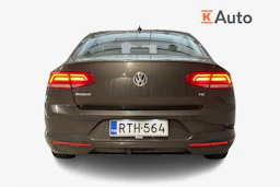 ruskea (beige) Volkswagen Passat 2018 kuva 3.